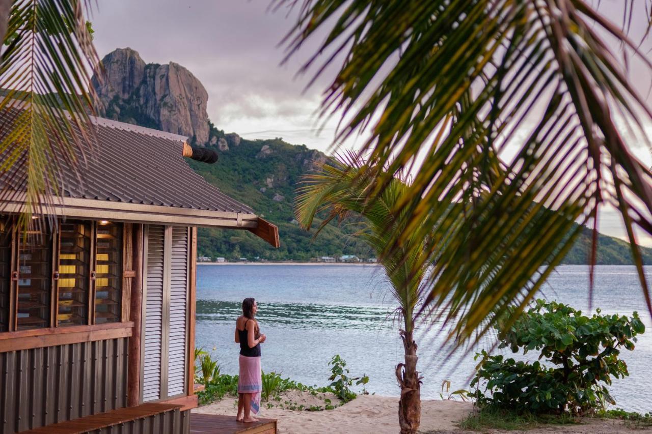 Barefoot Kuata Island Resort Exterior photo