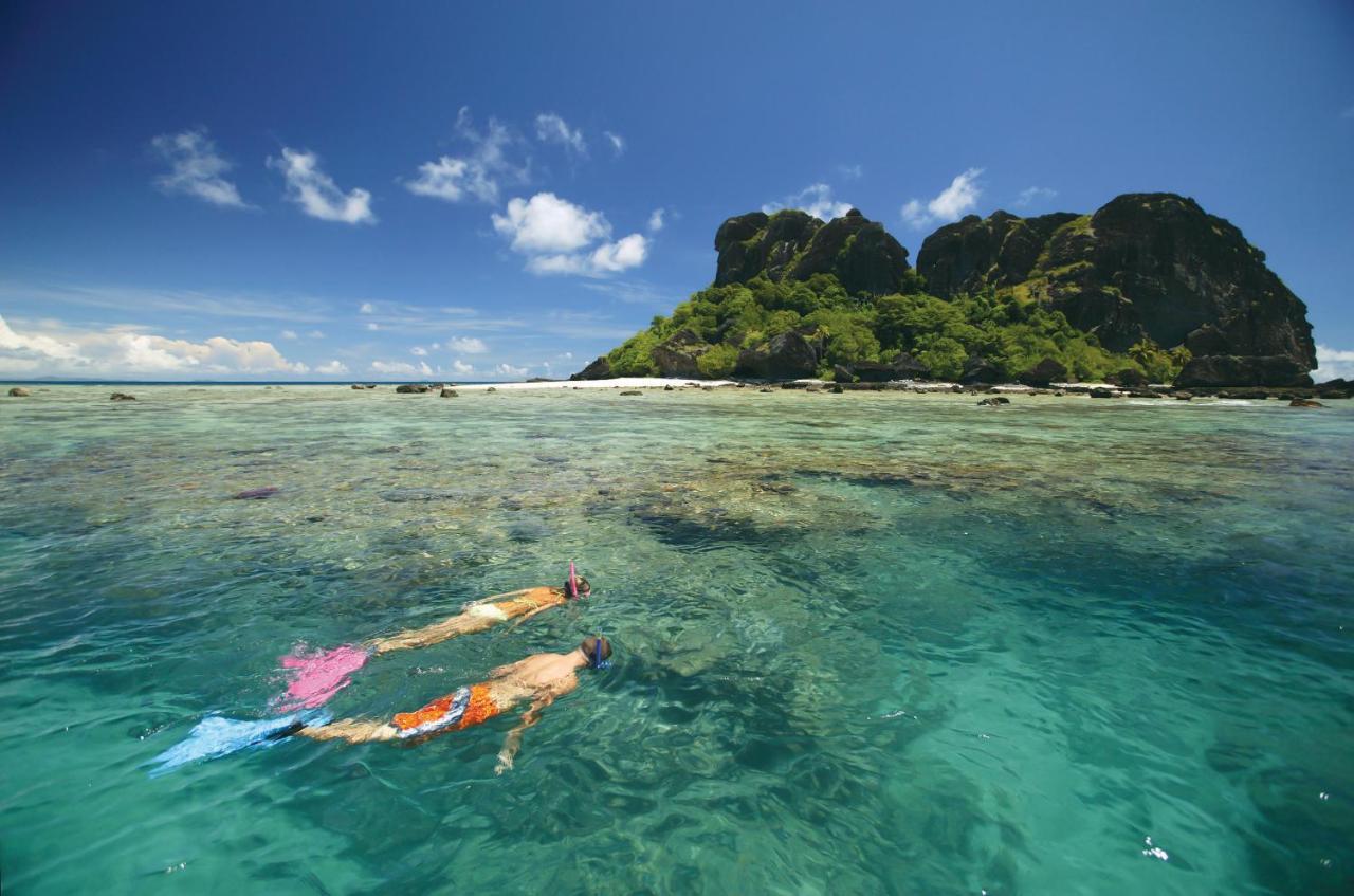 Barefoot Kuata Island Resort Exterior photo