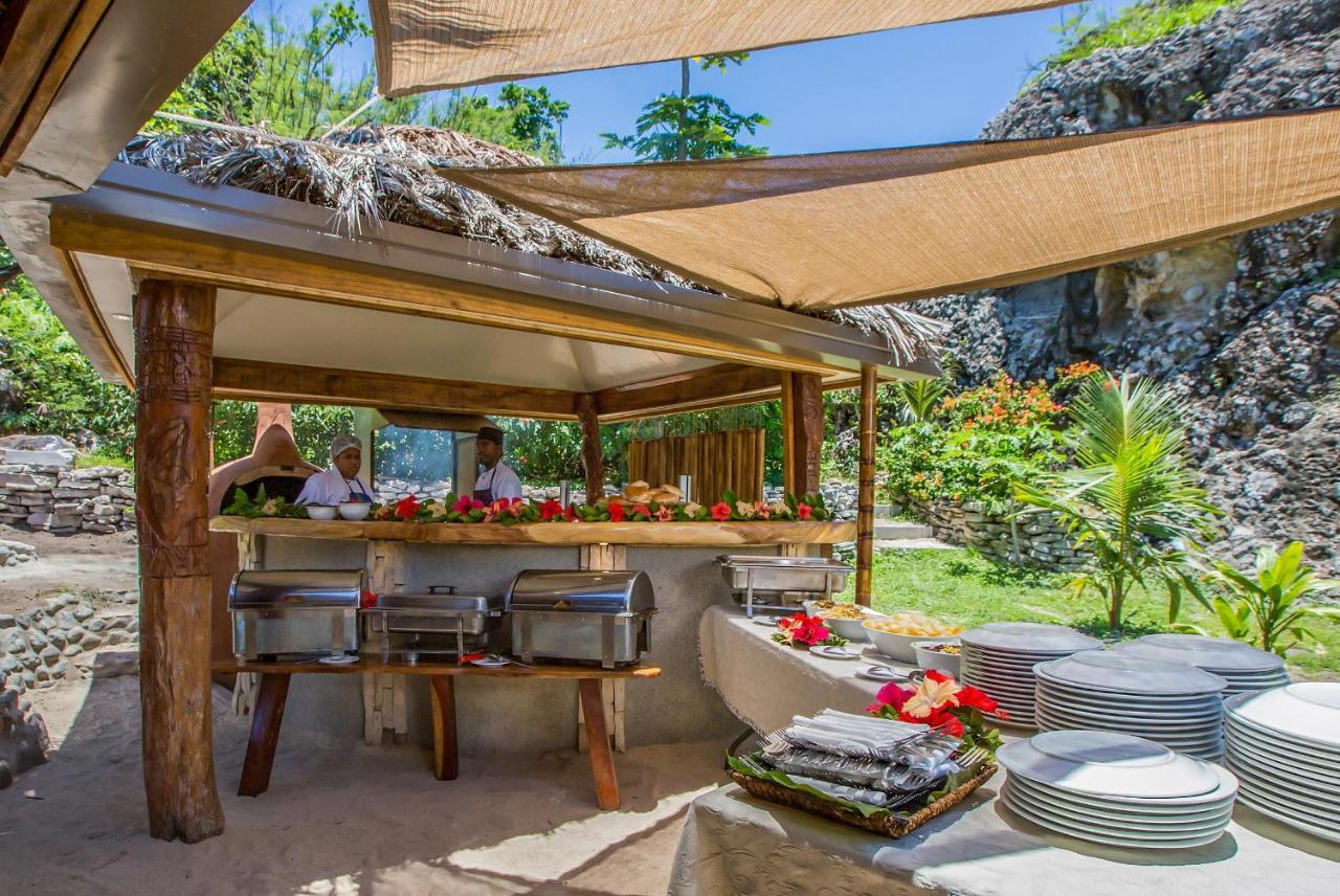 Barefoot Kuata Island Resort Exterior photo
