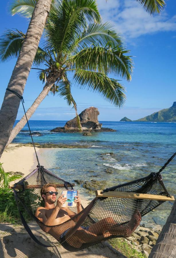 Barefoot Kuata Island Resort Exterior photo