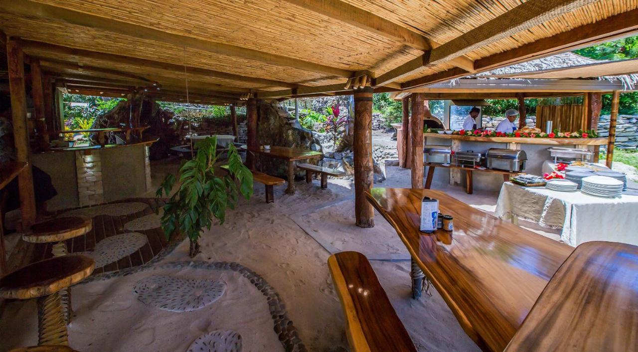 Barefoot Kuata Island Resort Exterior photo